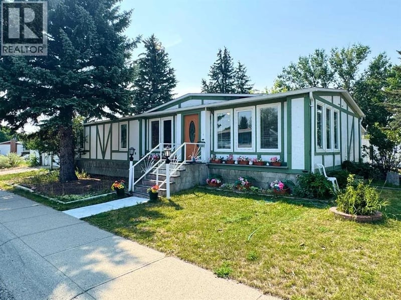 14 Dalhousie Court West, Lethbridge, Alberta, T1K4C9, Lethbridge, Alberta — photo 1 of 5