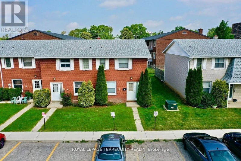 35 Orchard Place, Chatham-Kent, Ontario, N7M1A6, Chatham-Kent, Ontario — photo 1 of 5