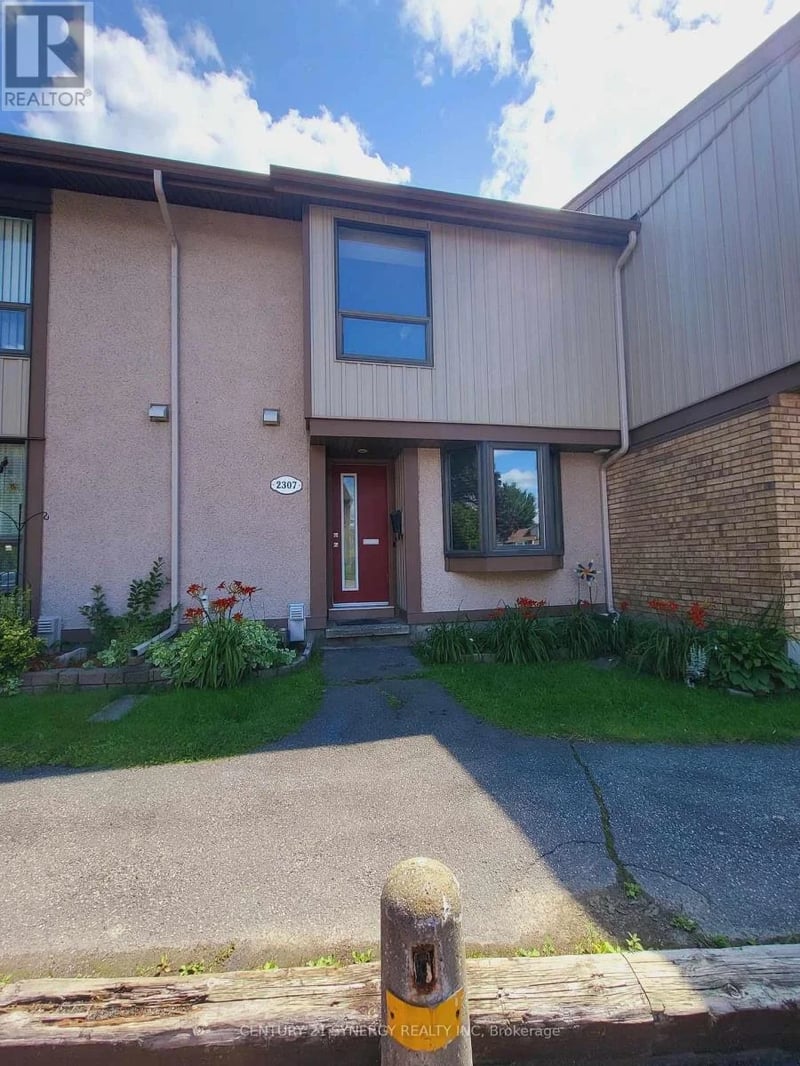 2307 Stonehenge Crescent, Ottawa, Ontario, K1B4N7, Ottawa, Ontario — photo 1 of 5