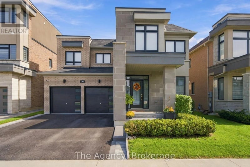 39 Yacht Drive, Clarington (Bowmanville), Ontario, L1C4B1, Clarington (Bowmanville), Ontario — photo 1 of 5