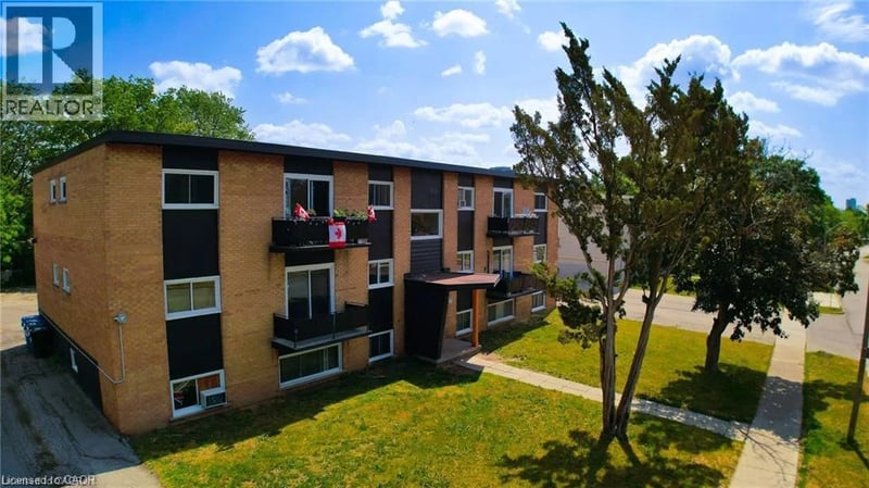 #101 410 HAZEL Street, Waterloo, Ontario, N2L3P8, Waterloo, Ontario — photo 1 of 5