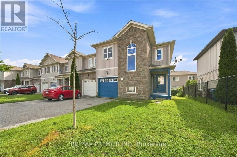 #125 800 West Ridge Boulevard, Orillia, Ontario, L3V0A1, Orillia, Ontario — photo 1 of 5
