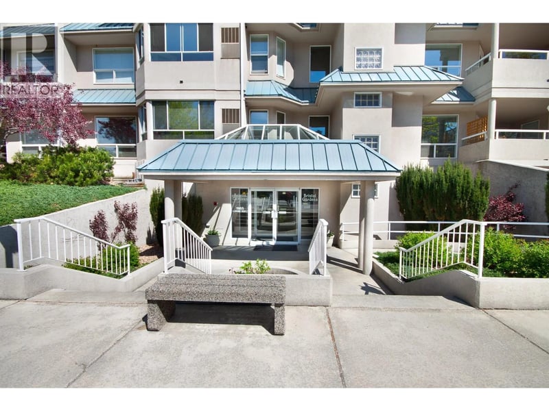 #122 1965 Durnin Road, Kelowna, British Columbia, V1X7K6, Kelowna, British Columbia — photo 1 of 5
