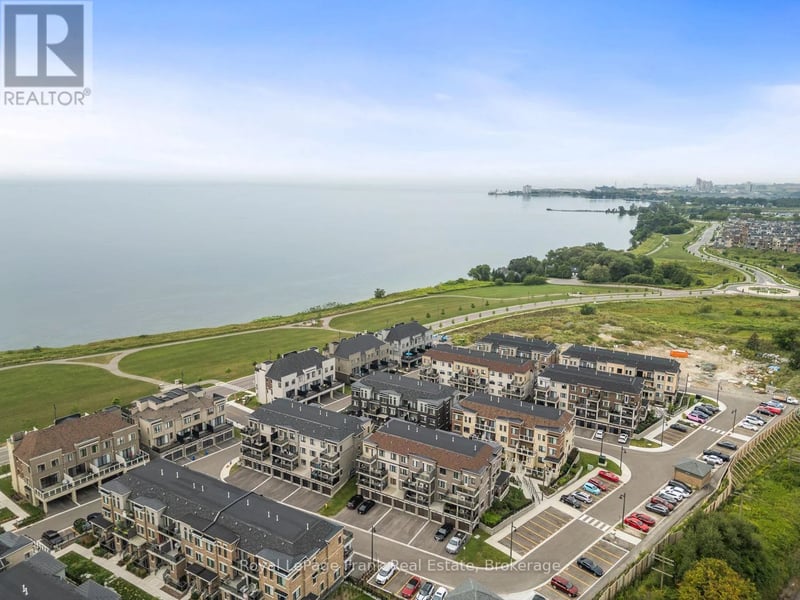 #17 28C Lookout Drive, Clarington (Bowmanville), Ontario, L1C7G1, Clarington (Bowmanville), Ontario — photo 1 of 5