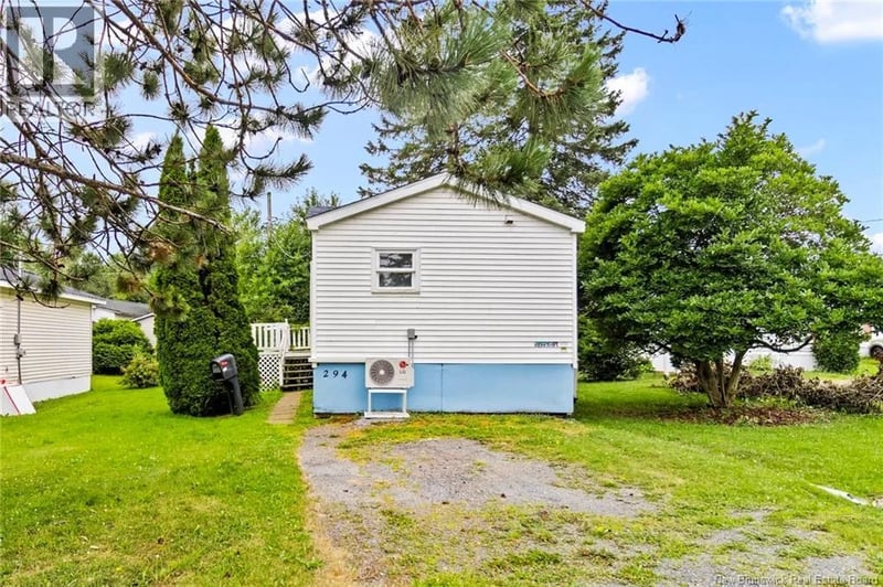 294 Magnolia Lane, Fredericton, New Brunswick, E3B7P4, Fredericton, New Brunswick — photo 1 of 5