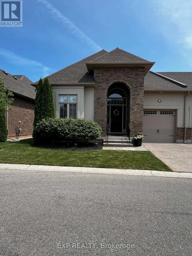 #63 3232 Montrose Road, Niagara Falls (Mt. Carmel), Ontario, L2H0E8, Niagara Falls (Mt. Carmel), Ontario — photo 1 of 5