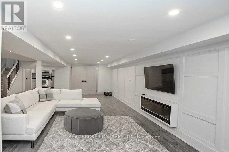 49 Fortrose Crescent, Toronto (Parkwoods-Donalda), Ontario, M3A2H2, Toronto (Parkwoods-Donalda), Ontario — photo 1 of 5