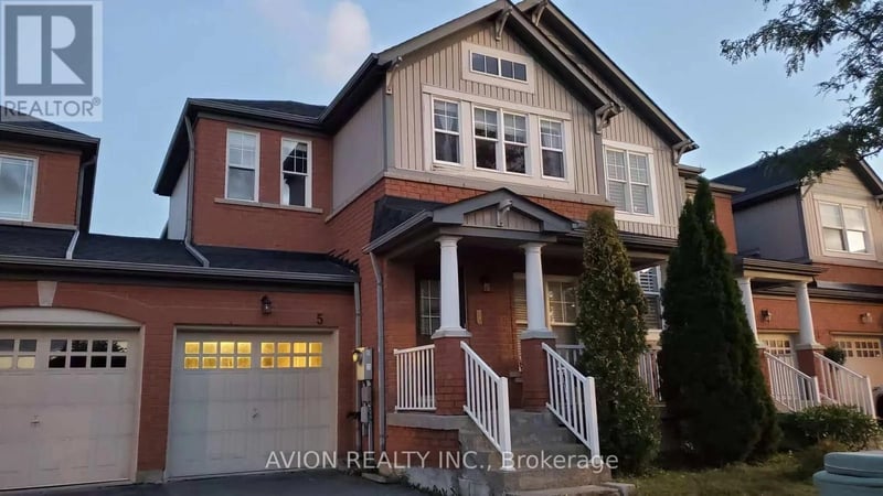 5 Ulson Drive, Richmond Hill (Oak Ridges), Ontario, L4E4V6, Richmond Hill (Oak Ridges), Ontario — photo 1 of 5