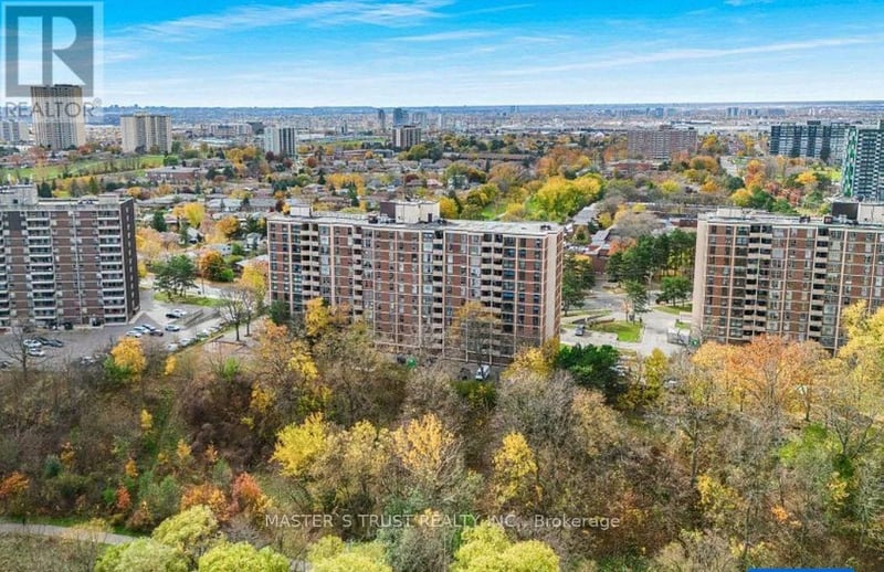 #707 335 Driftwood Avenue, Toronto (Black Creek), Ontario, M3N2P3, Toronto (Black Creek), Ontario — photo 1 of 5