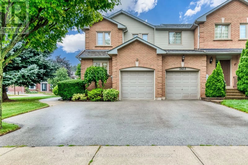 2455 New Wood Drive, Oakville (RO River Oaks), Ontario, L6H5Y3, Oakville (RO River Oaks), Ontario — photo 1 of 5