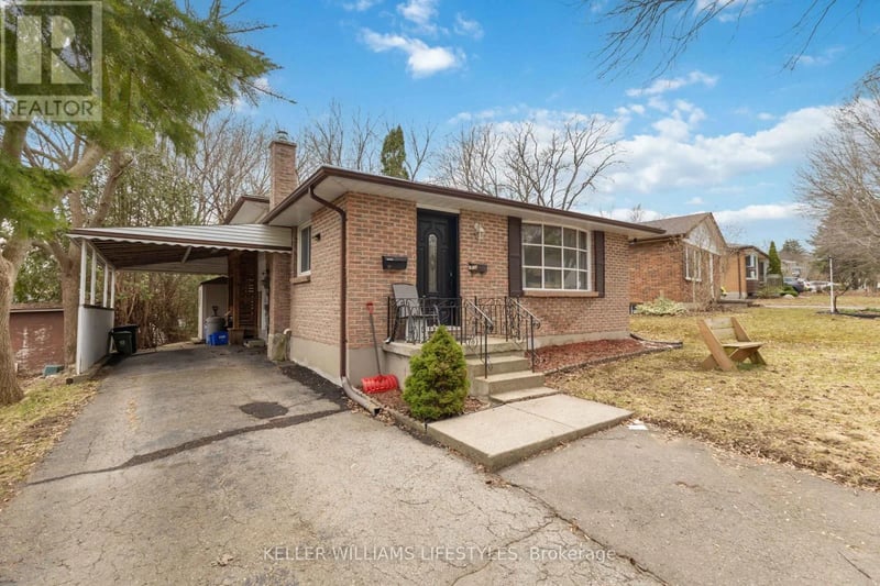 156 Paperbirch Crescent, London North (North K), Ontario, N6G1L7, London North (North K), Ontario — photo 1 of 5