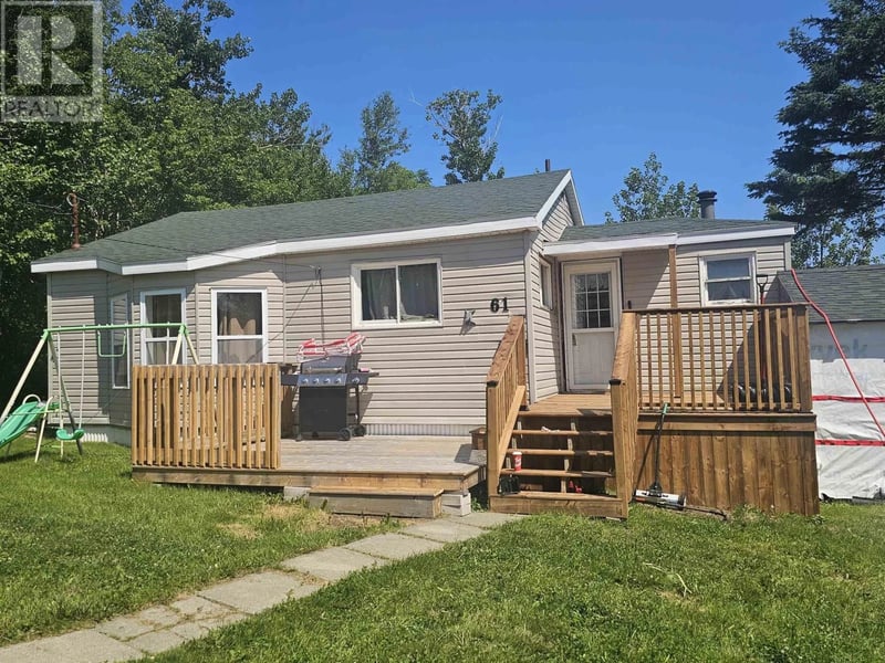 61 Dominion Street, Glace Bay, Nova Scotia, B1A3M8, Glace Bay, Nova Scotia — photo 1 of 5