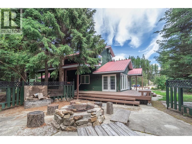9395 SUNSET Road, Joe Rich, British Columbia, V1X4K5, Joe Rich, British Columbia — photo 1 of 5