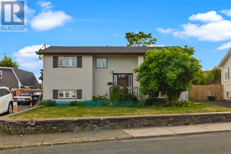 13 Dunn's Place, St. John's, Newfoundland & Labrador, A1E3E2, St. John's, Newfoundland & Labrador — photo 1 of 5