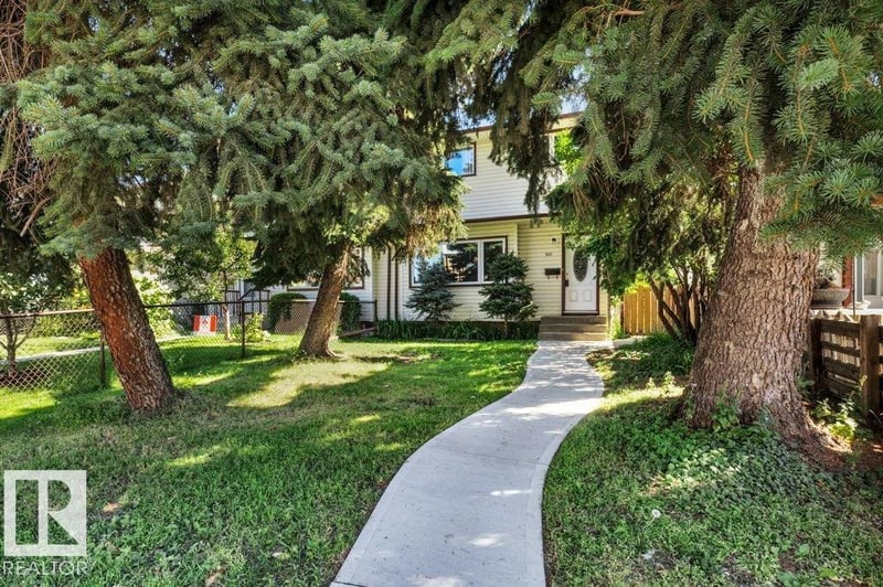 5127 110 ST NW, Edmonton, Alberta, T6H3C8, Edmonton, Alberta — photo 1 of 5