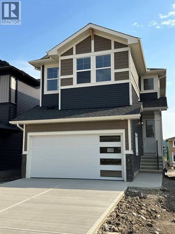 16 Topaz Place, Cochrane, Alberta, T4C3K2, Cochrane, Alberta — photo 1 of 5