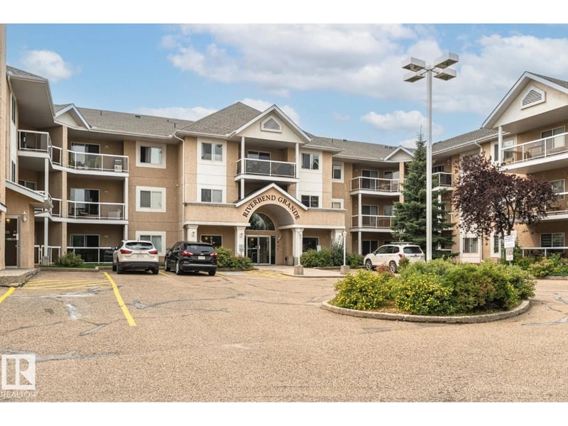 104 911 Rabbit Hill RD NW, Edmonton, Alberta, T6R2S7, Edmonton, Alberta — photo 1 of 5