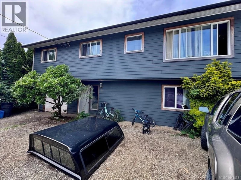 1690 Holly Crescent, Ucluelet, British Columbia, V0R3A0, Ucluelet, British Columbia — photo 1 of 5