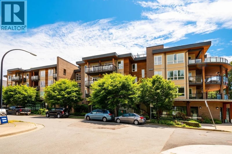 #417 733 14TH Street, North Vancouver, British Columbia, V7M0C6, North Vancouver, British Columbia — photo 1 of 5