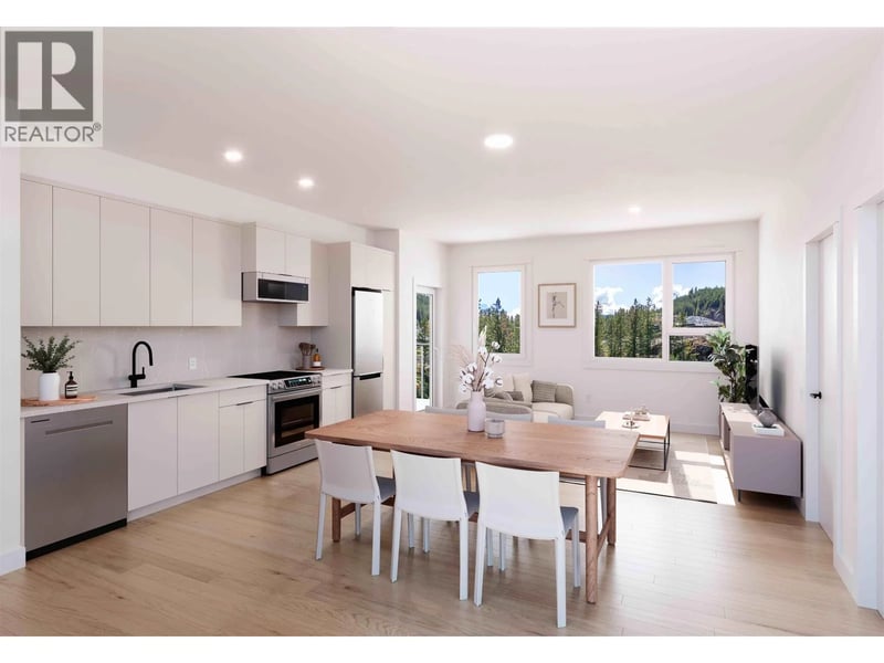 #202 1055 RAVEN Drive, Squamish, British Columbia, V0V0V0, Squamish, British Columbia — photo 1 of 5