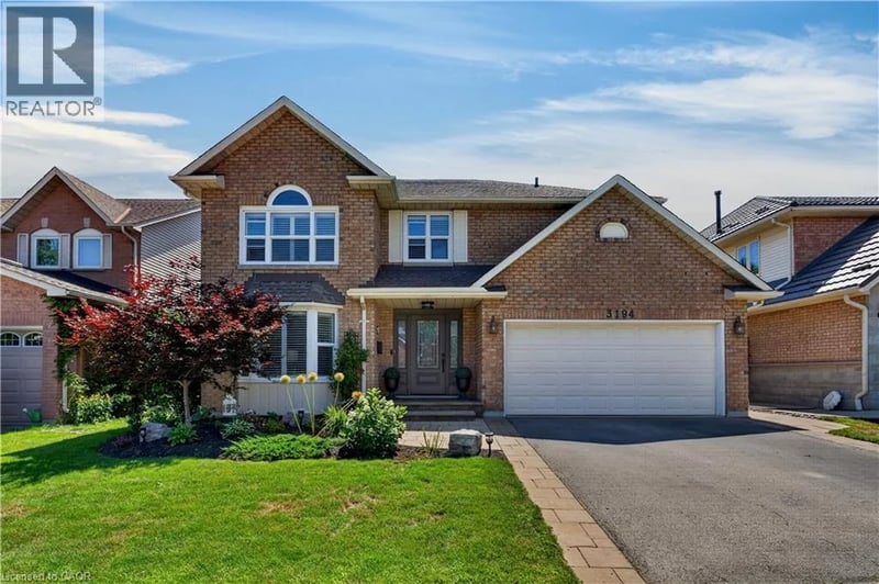 3194 TANIA Crescent, Burlington, Ontario, L7M3M7, Burlington, Ontario — photo 1 of 5