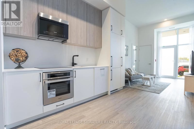148 Wesley Street, Toronto (Stonegate-Queensway), Ontario, M4Y1J3, Toronto (Stonegate-Queensway), Ontario — photo 1 of 5