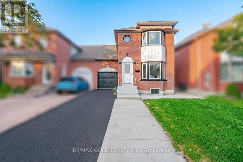 29 Fern Valley Crescent, Brampton (Sandringham-Wellington), Ontario, L6R1K7, Brampton (Sandringham-Wellington), Ontario — photo 1 of 5