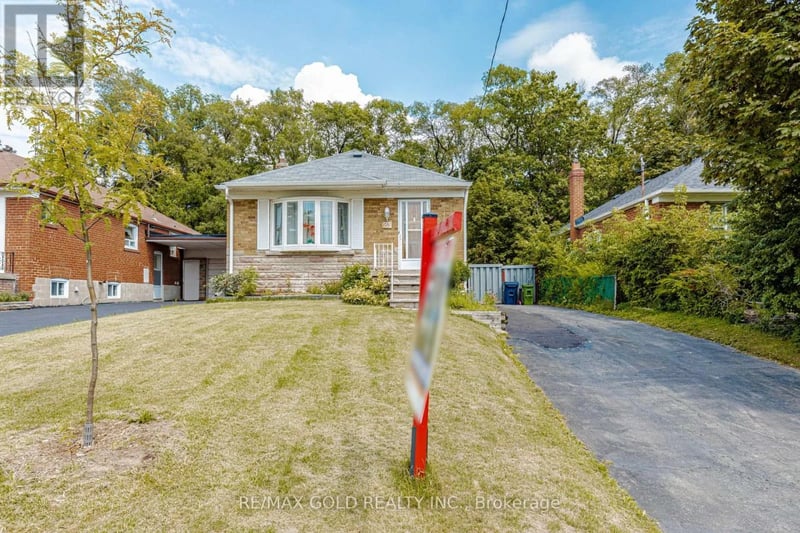 23 Rensburg Drive, Toronto (Ionview), Ontario, M1K3A2, Toronto (Ionview), Ontario — photo 1 of 5