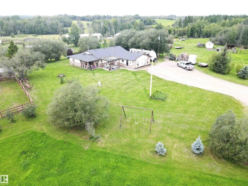 49424 Range Road 55, Rural Brazeau County, Alberta, T0C1W0, Rural Brazeau County, Alberta — photo 1 of 5