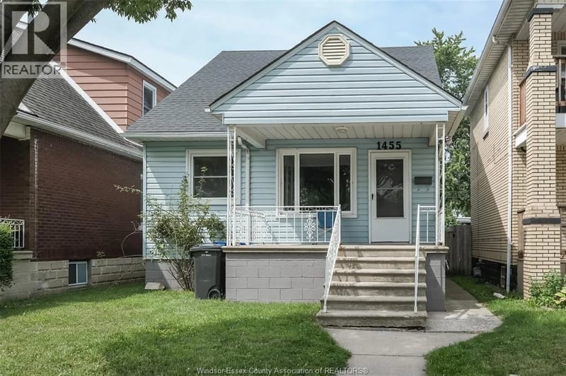 #1 1455 HENRY FORD Circle, Windsor, Ontario, N8Y2V2, Windsor, Ontario — photo 1 of 5