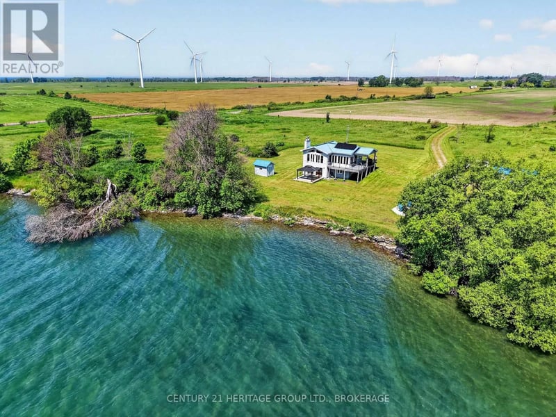 648 Third Line Road, Frontenac Islands (Wolfe Island), Ontario, K0H2Y0, Frontenac Islands (Wolfe Island), Ontario — photo 1 of 5