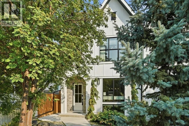 736 35 Street Northwest, Calgary, Alberta, T2N2Z5, Calgary, Alberta — photo 1 of 5