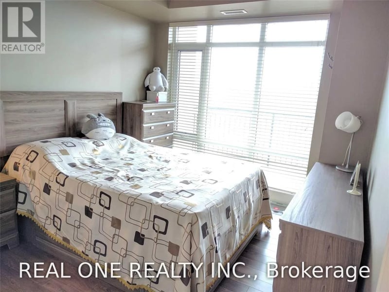 #508 151 Upper Duke Crescent, Markham (Unionville), Ontario, L6G0E1, Markham (Unionville), Ontario — photo 1 of 5