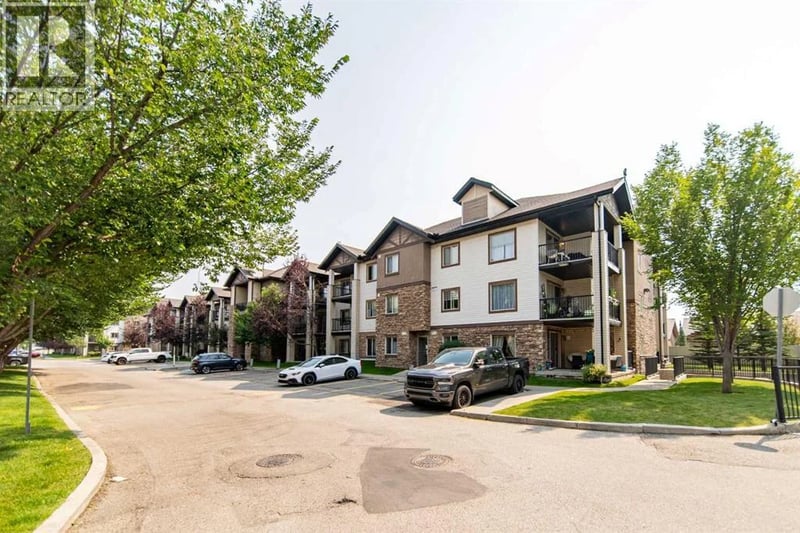 16969 24 Street Southwest, Calgary, Alberta, T2Y0J7, Calgary, Alberta — photo 1 of 5