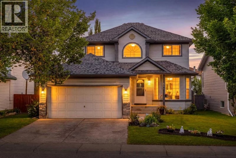 681 Harvest Hills Drive Northeast, Calgary, Alberta, T3K4R3, Calgary, Alberta — photo 1 of 5