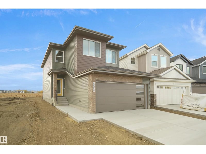4392 Clayton WY SW, Edmonton, Alberta, T6W5Z4, Edmonton, Alberta — photo 1 of 5