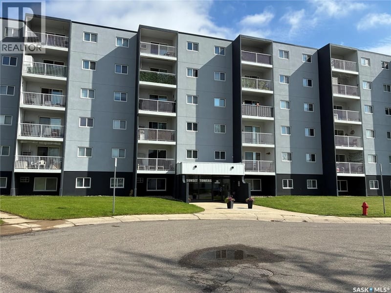 207 20 Kleisinger CRESCENT, Regina, Saskatchewan, S4R7M3, Regina, Saskatchewan — photo 1 of 5