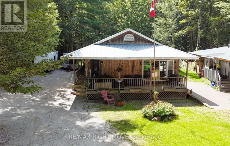 1062 4 Seasons Road, Gravenhurst (Morrison), Ontario, P0E1N0, Gravenhurst (Morrison), Ontario — photo 1 of 5