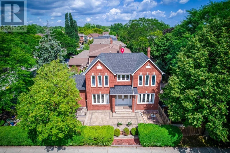 2101 Galena Crescent, Oakville (WC Wedgewood Creek), Ontario, L6H4A2, Oakville (WC Wedgewood Creek), Ontario — photo 1 of 5