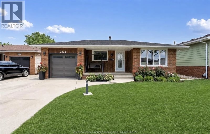 9335 ESPLANADE, Windsor, Ontario, N8R1J3, Windsor, Ontario — photo 1 of 5