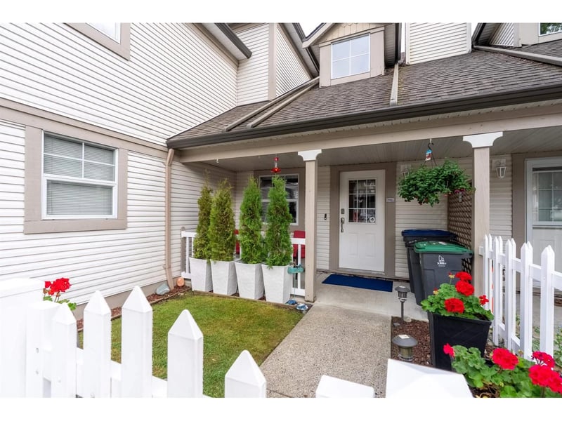 #13 16318 82 Avenue, Surrey, British Columbia, V4N0N9, Surrey, British Columbia — photo 1 of 5