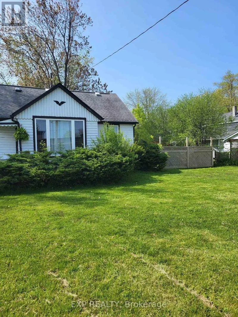 1317 DOMINION Road, Fort Erie (Crescent Park), Ontario, L2A1J2, Fort Erie (Crescent Park), Ontario — photo 1 of 5
