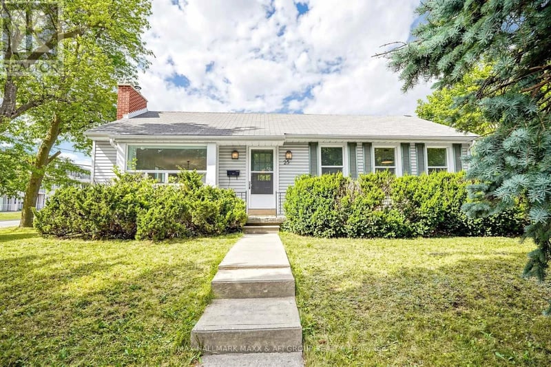25 Harding Boulevard, Richmond Hill (Harding), Ontario, L4C1S7, Richmond Hill (Harding), Ontario — photo 1 of 5