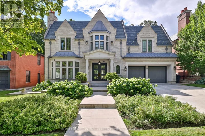 33 Stratheden Road, Toronto (Bridle Path-Sunnybrook-York Mills), Ontario, M4N1E5, Toronto (Bridle Path-Sunnybrook-York Mills), Ontario — photo 1 of 5
