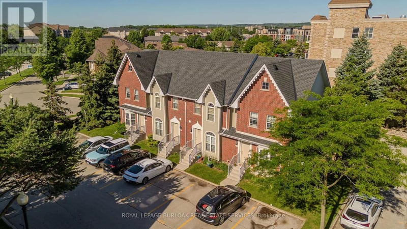 #3 4200 Kilmer Drive, Burlington (Tansley), Ontario, L7M4Y2, Burlington (Tansley), Ontario — photo 1 of 5
