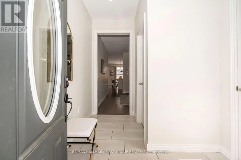 49 Walter Clifford Nesbitt Drive, Whitby, Ontario, L1P0G5, Whitby, Ontario — photo 1 of 5