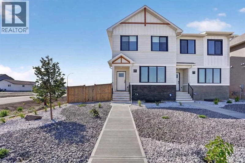 2603 16 Avenue, Coaldale, Alberta, T1M1J8, Coaldale, Alberta — photo 1 of 5