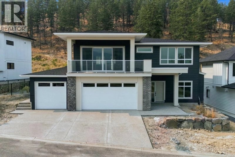 2071 Cortina Drive, Kelowna, British Columbia, V1P1R3, Kelowna, British Columbia — photo 1 of 5