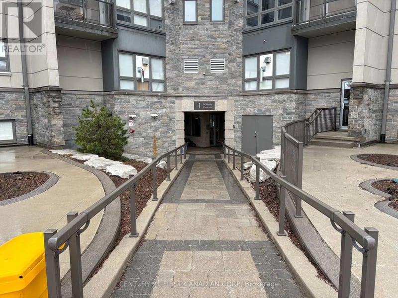 #114 1 Jacksway Crescent, London North (North G), Ontario, N5X3T5, London North (North G), Ontario — photo 1 of 5
