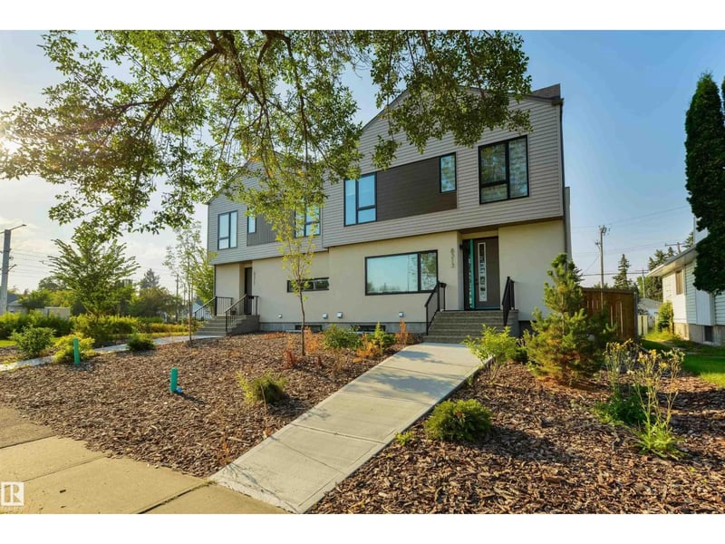 8313 76 AV NW, Edmonton, Alberta, T6C0H9, Edmonton, Alberta — photo 1 of 5